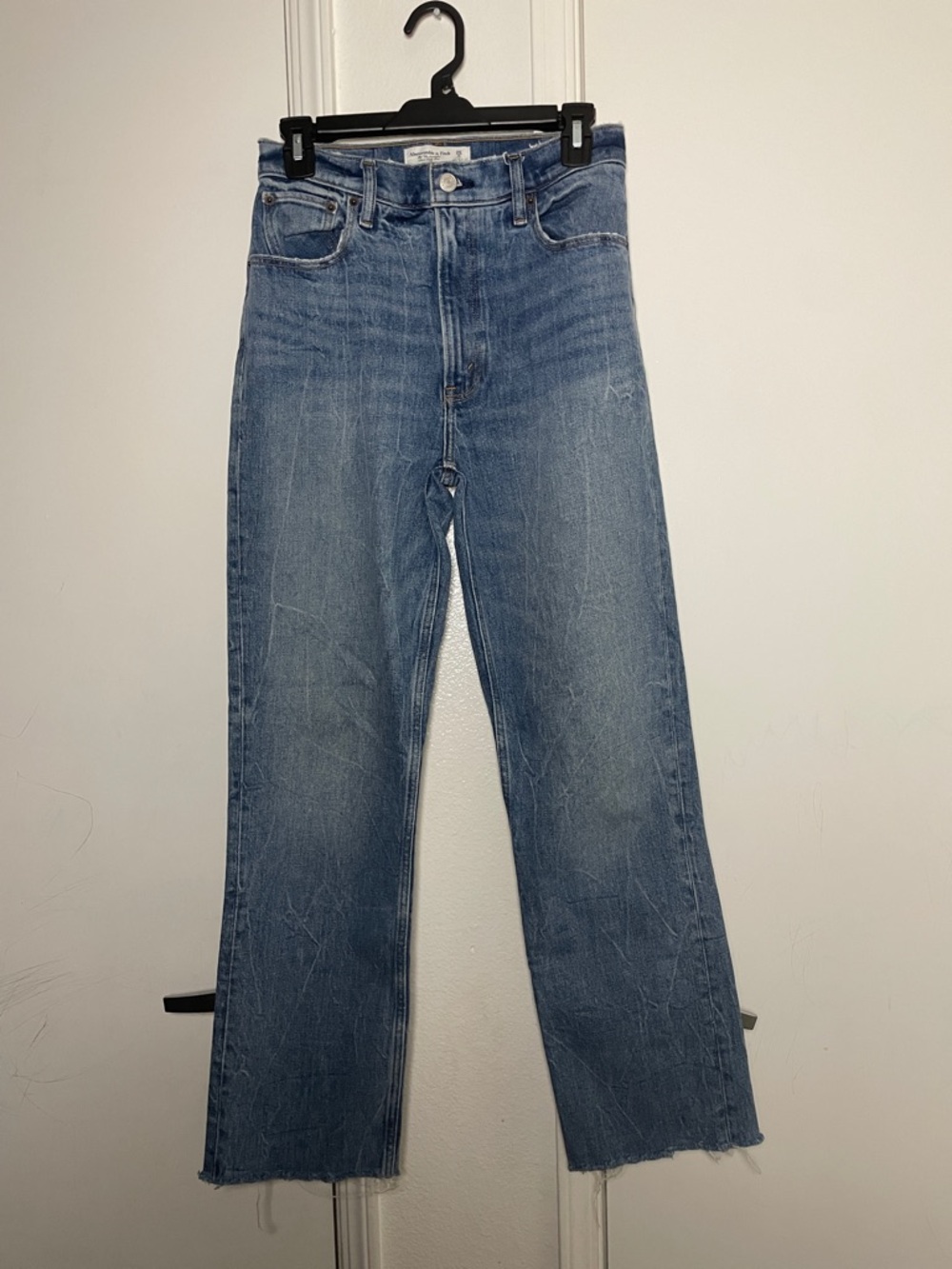 Abercrombie & Fitch The 90’s Straight Ultra High Rise jean - Picture 2 of 4